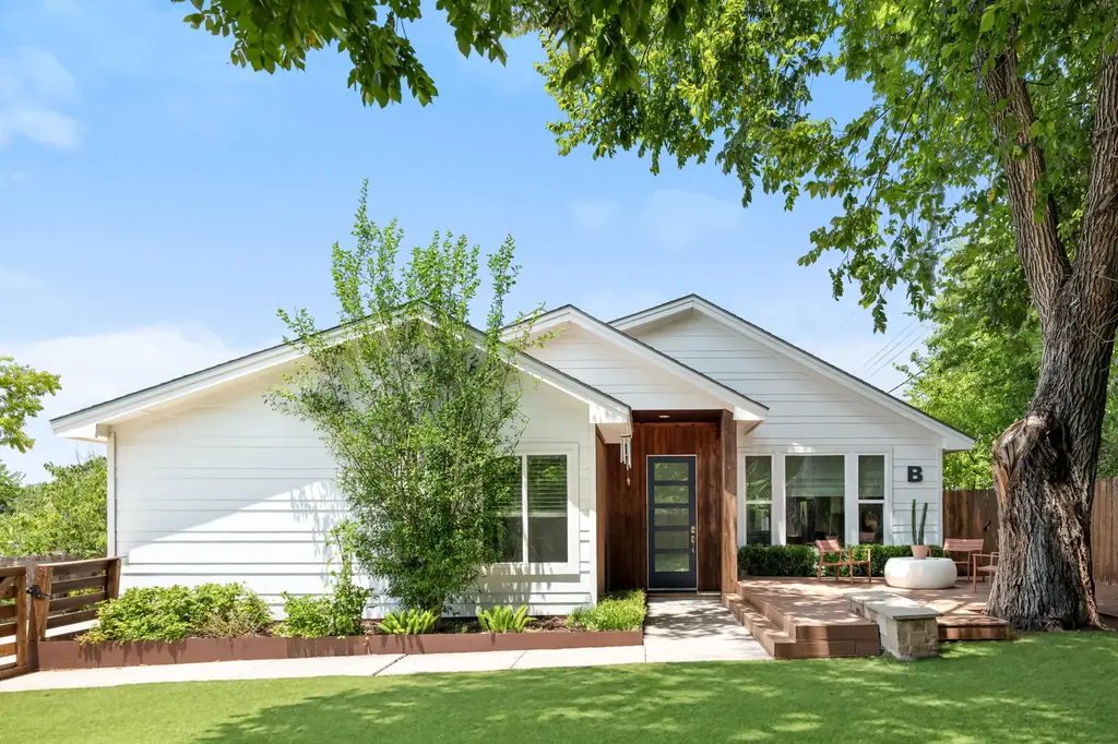 1902 Webberville Road B, Austin