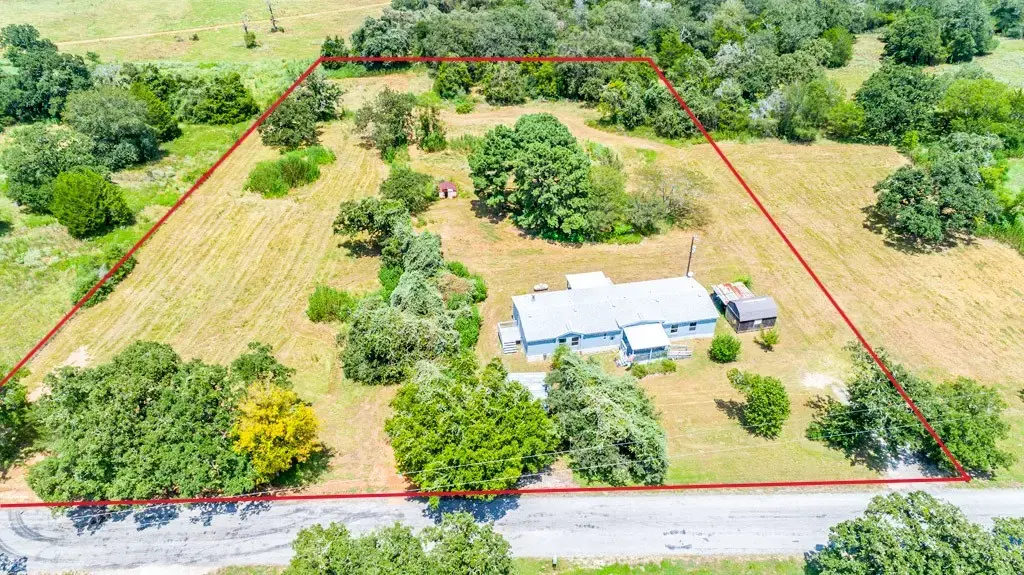 166 Rosanky Cattle Company Road, Smithville