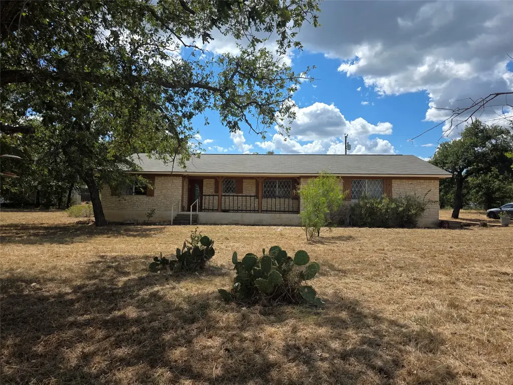 2830 Fm 690 Divide, Burnet