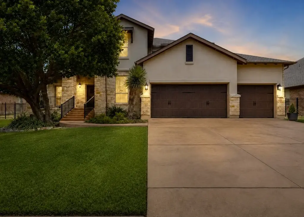 1813 Harvest Dance Drive, Leander