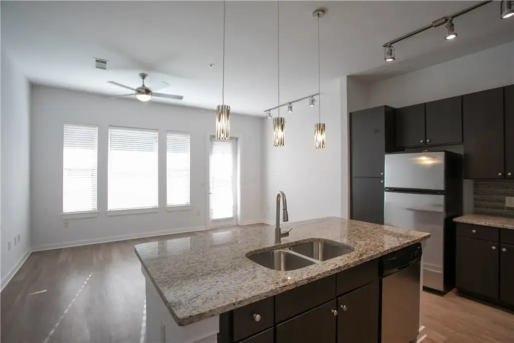 1900 Barton Springs Road 1040, Austin