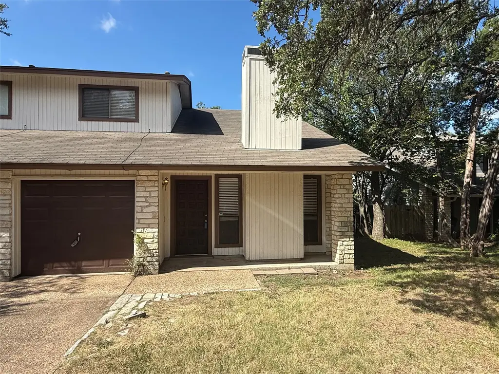 7001 Winedale Drive B, Austin