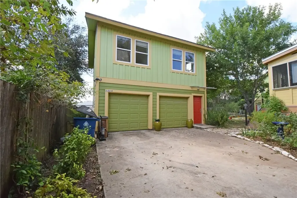 2102 Greenwood Avenue B, Austin