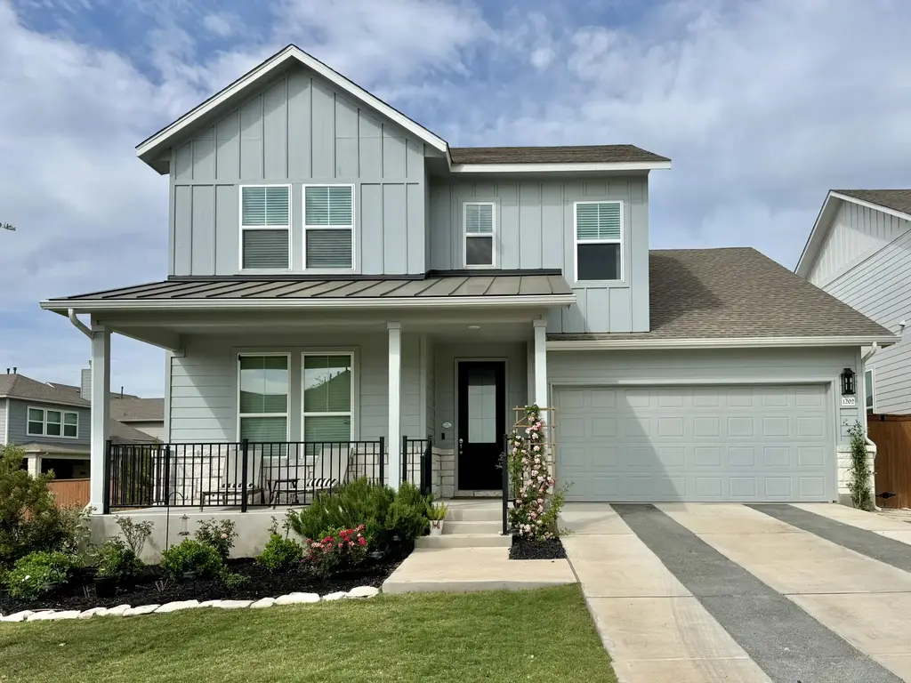 1202 Sage Thrasher Circle, Dripping Springs