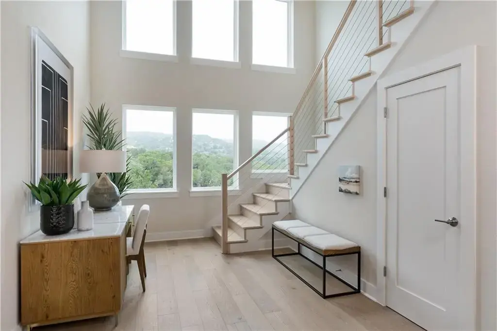 7013 Empresa Drive, Austin