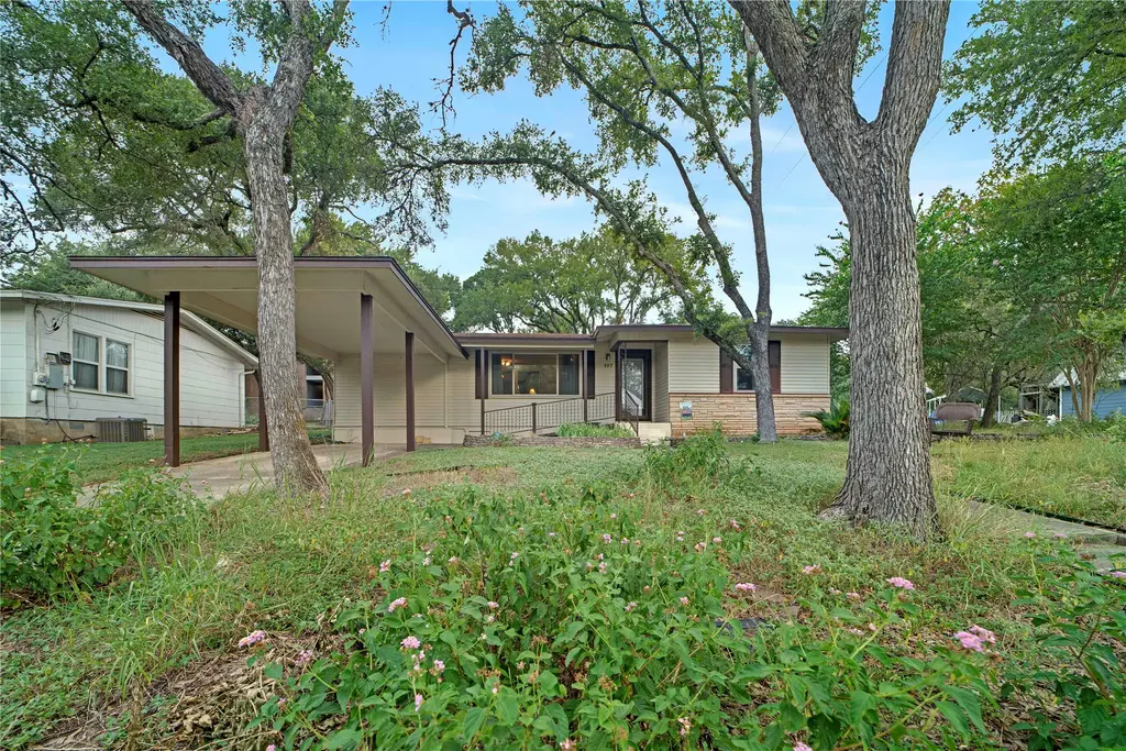 107 Mandalay Lane, San Marcos
