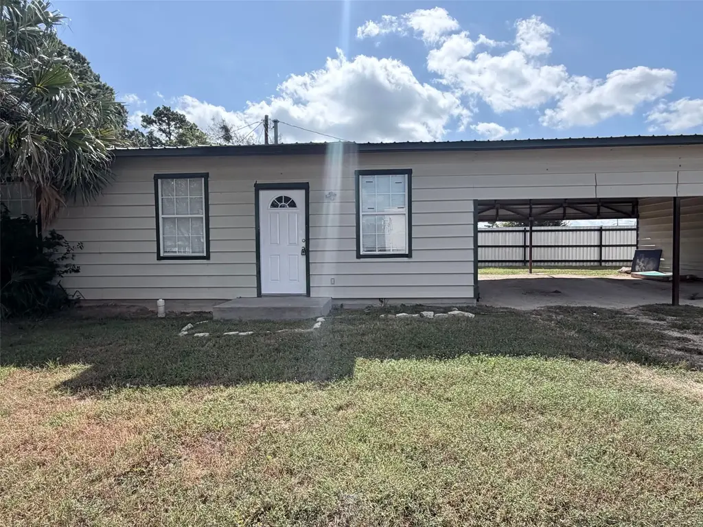 251 Zimmerman Avenue B, Bastrop