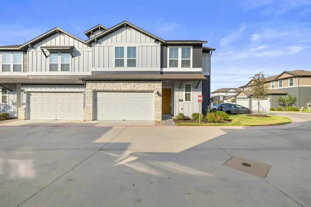 1015 Vista View Drive 1301, Georgetown