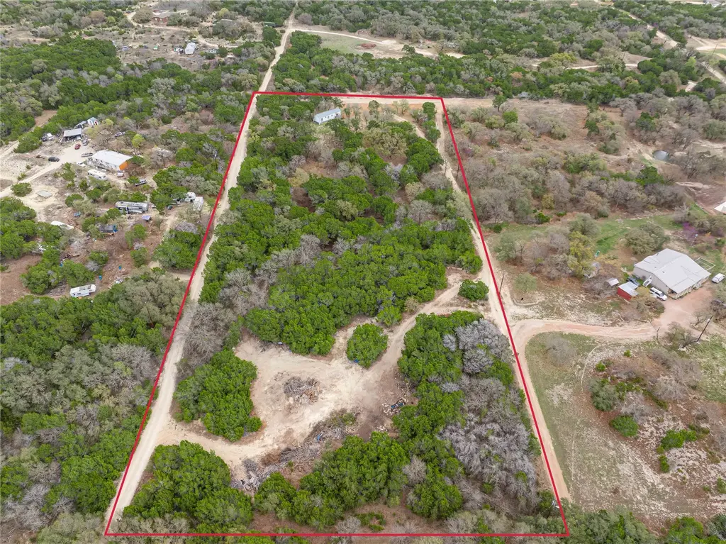9220 County Road 272, Bertram