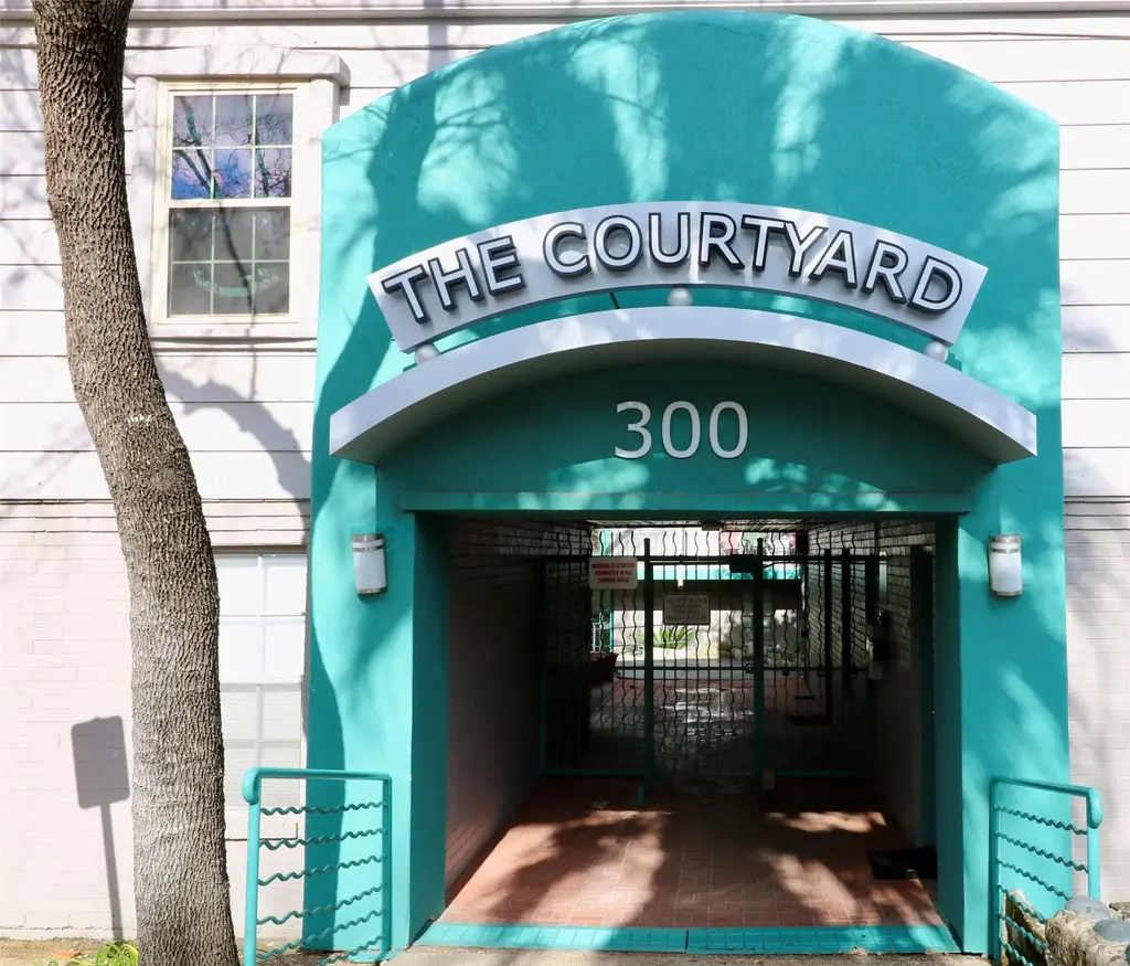 300 Crockett Street 125, Austin