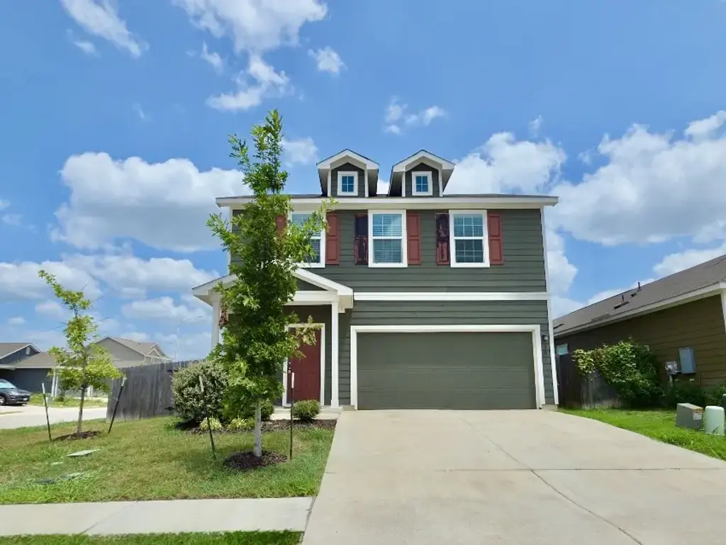 301 Freshwater Drive, Bastrop