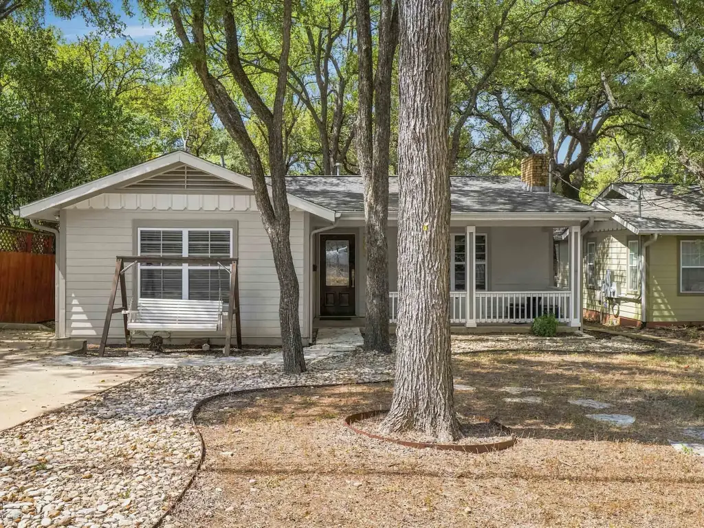 2003 Woodmont Avenue, Austin