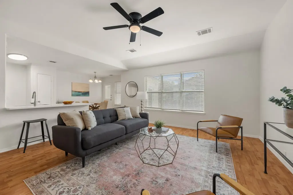 633 Arrowood Place, Round Rock