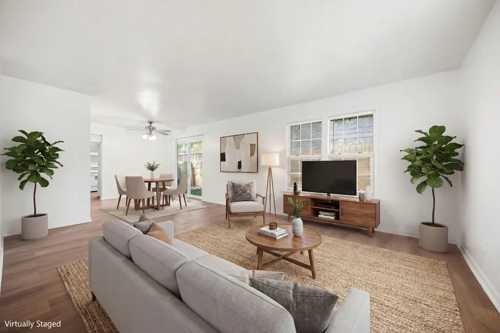 829 Ken Street, Austin