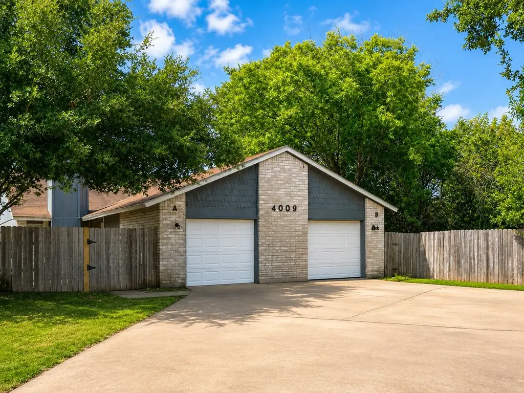4009 Stonebridge Drive B, Round Rock
