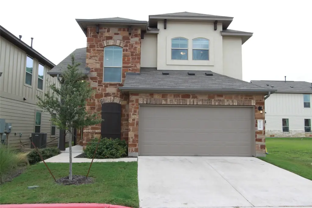 9304 Lost Bridge Lane, Austin