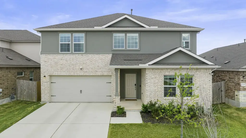 1265 Aquilla Drive, Leander