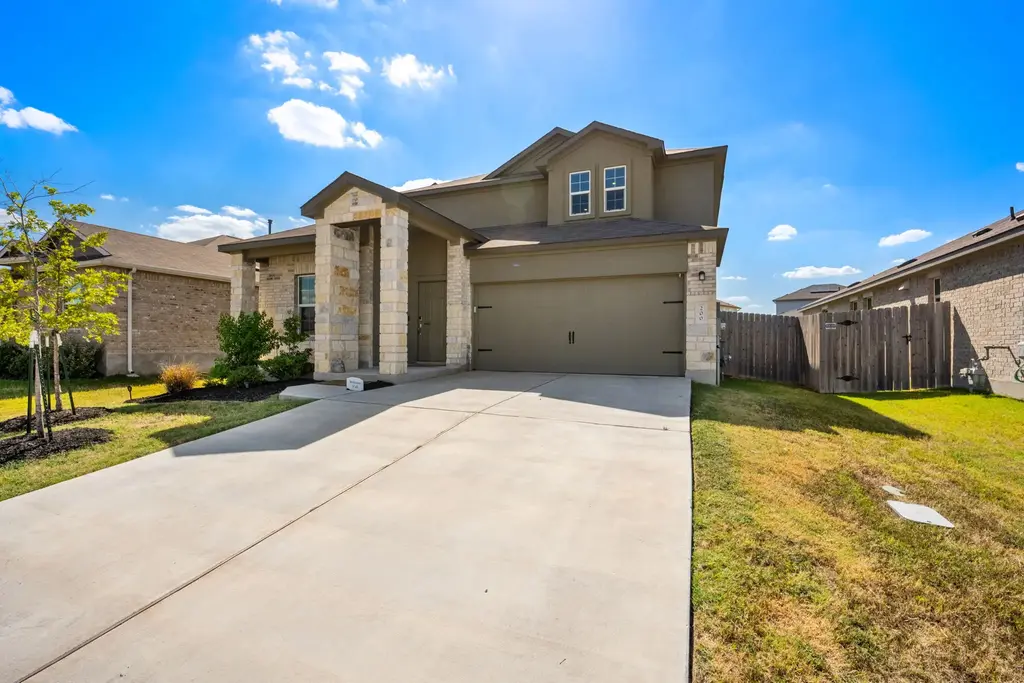 200 Montego Street, Hutto