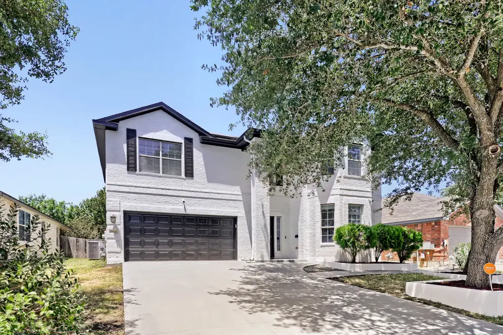 18652 E Dry Pond Drive, Pflugerville