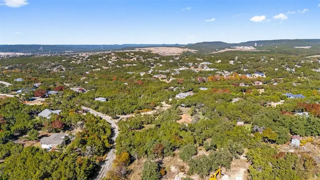 7601 White Oak Drive, Lago Vista