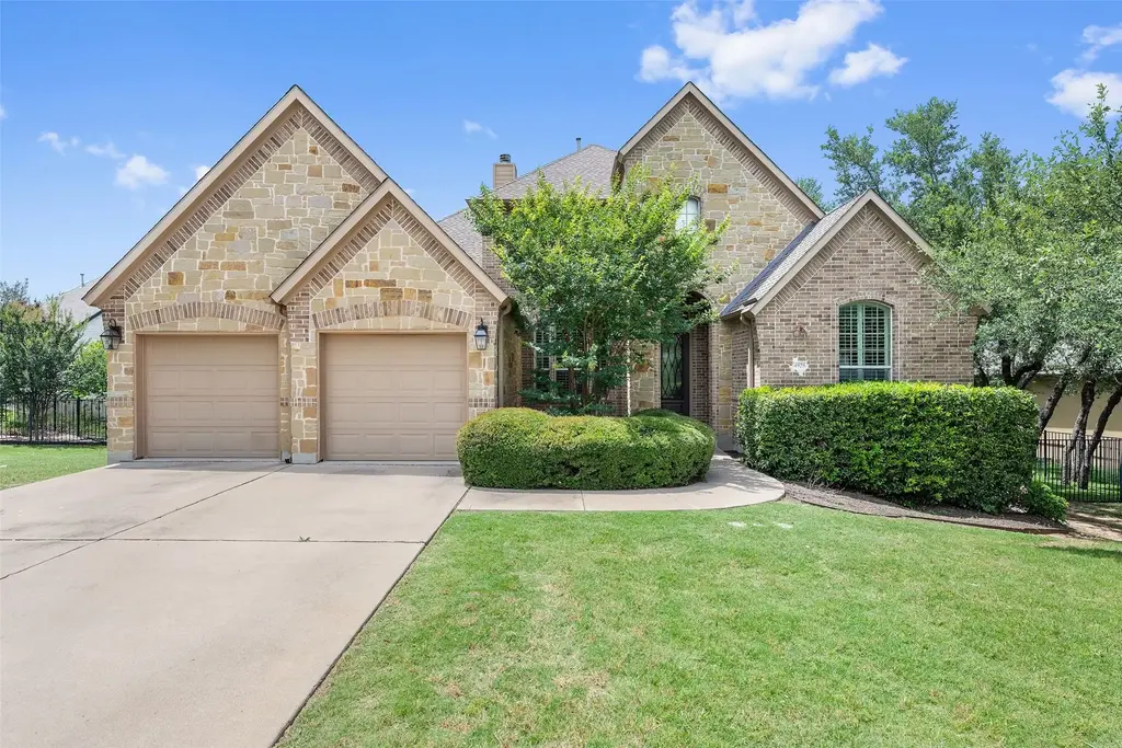 4928 Julian Alps, Austin