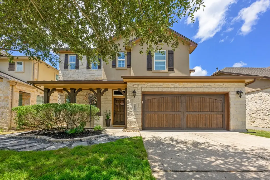 6905 Estana Lane, Austin
