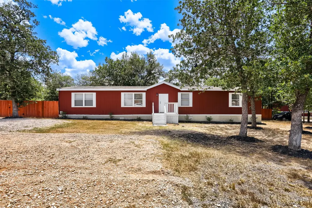 1017 Rosewood Drive, Dale