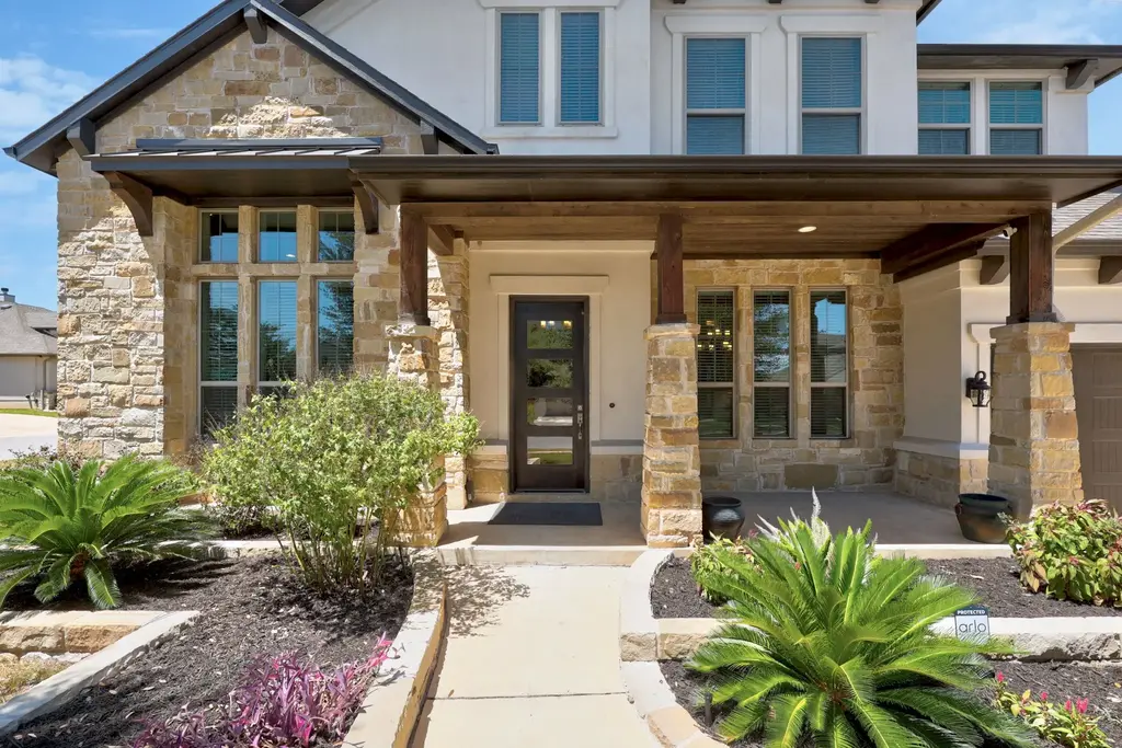 1511 Parke Bluff Bend, Cedar Park