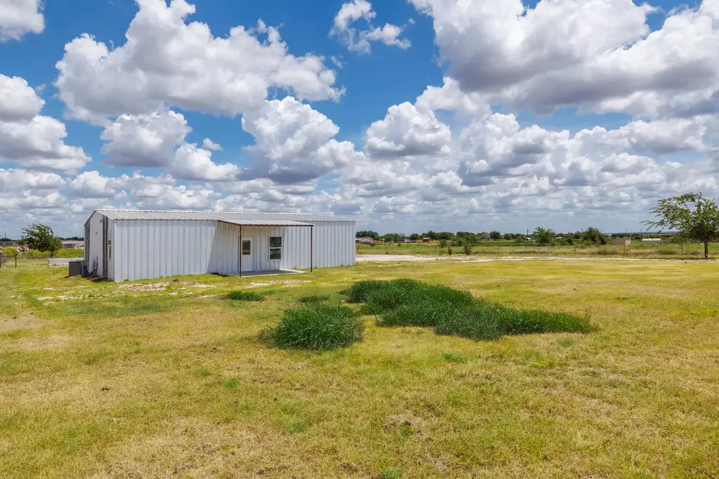 171 Daniel Drive, Bertram