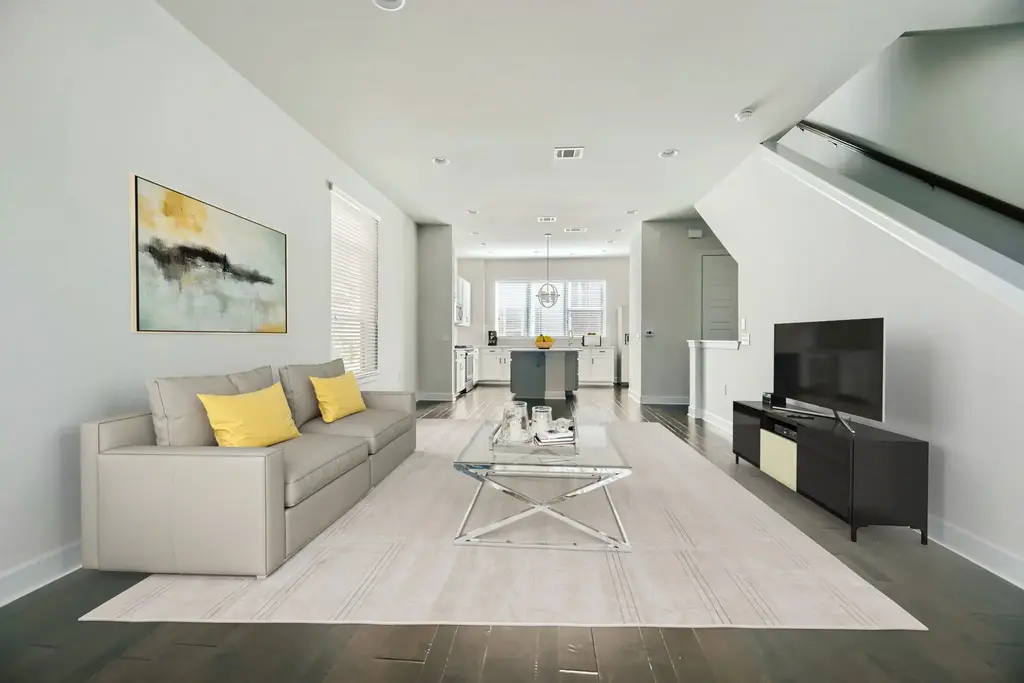 1408 Waterloo Shore Lane 7, Austin