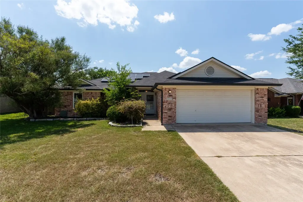 6003 Alexus Drive, Killeen