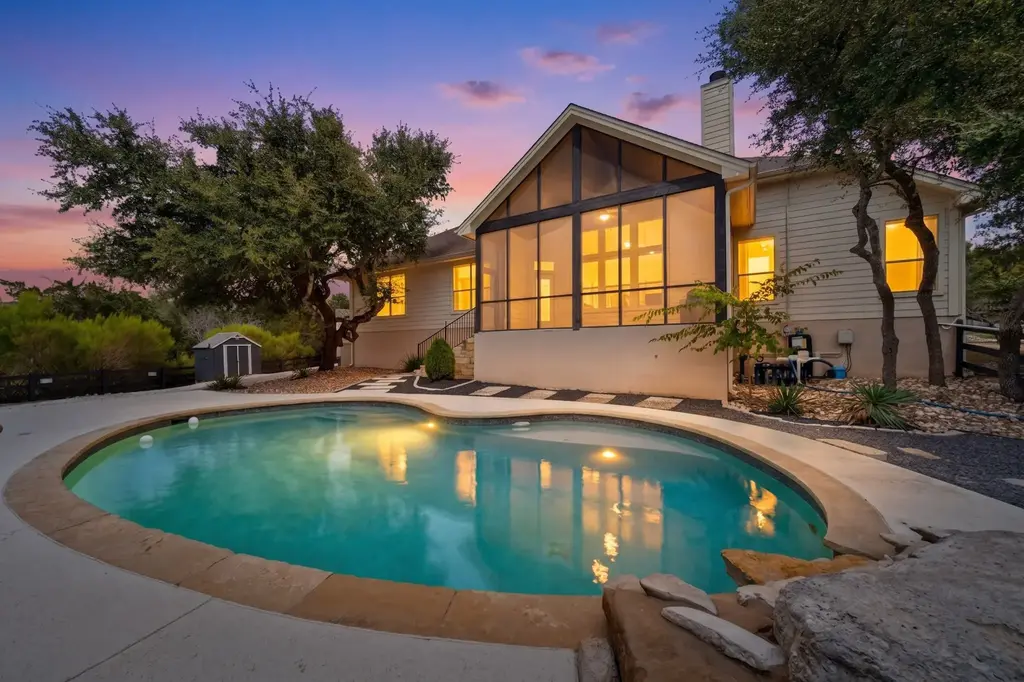 302 High Plains Drive, Dripping Springs