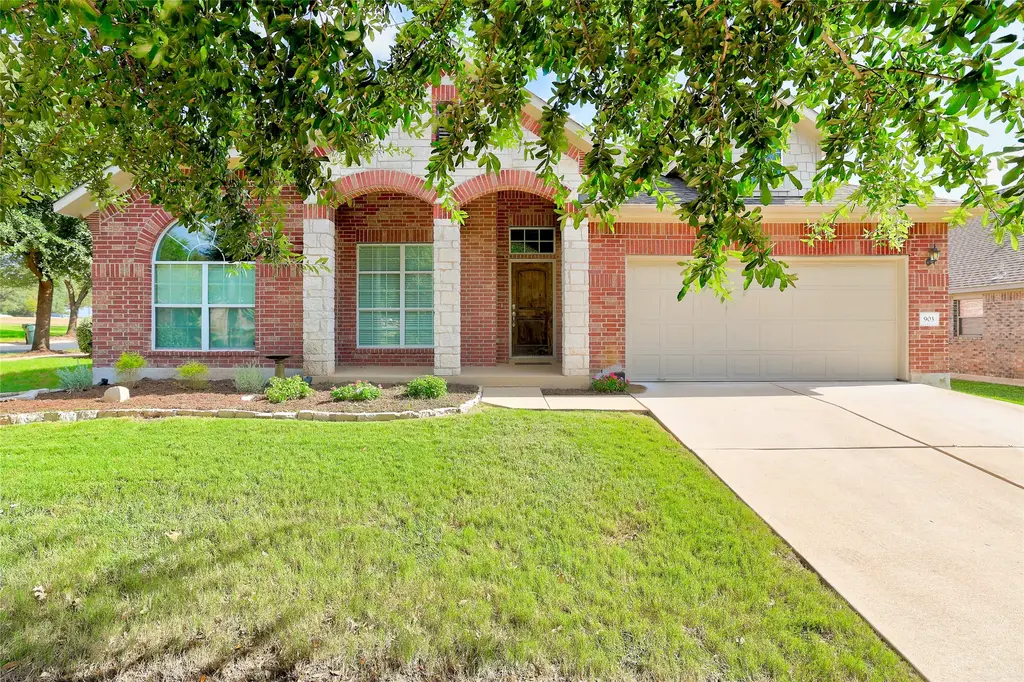 903 Madrone Drive, Georgetown