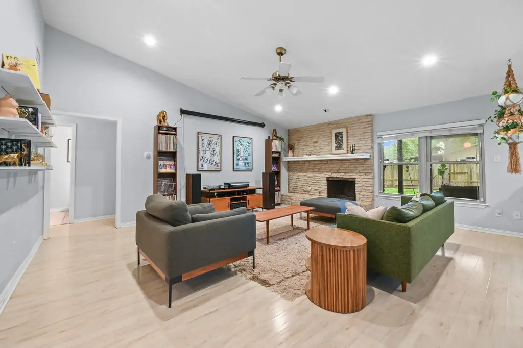 2509 Redleaf Lane A, Austin