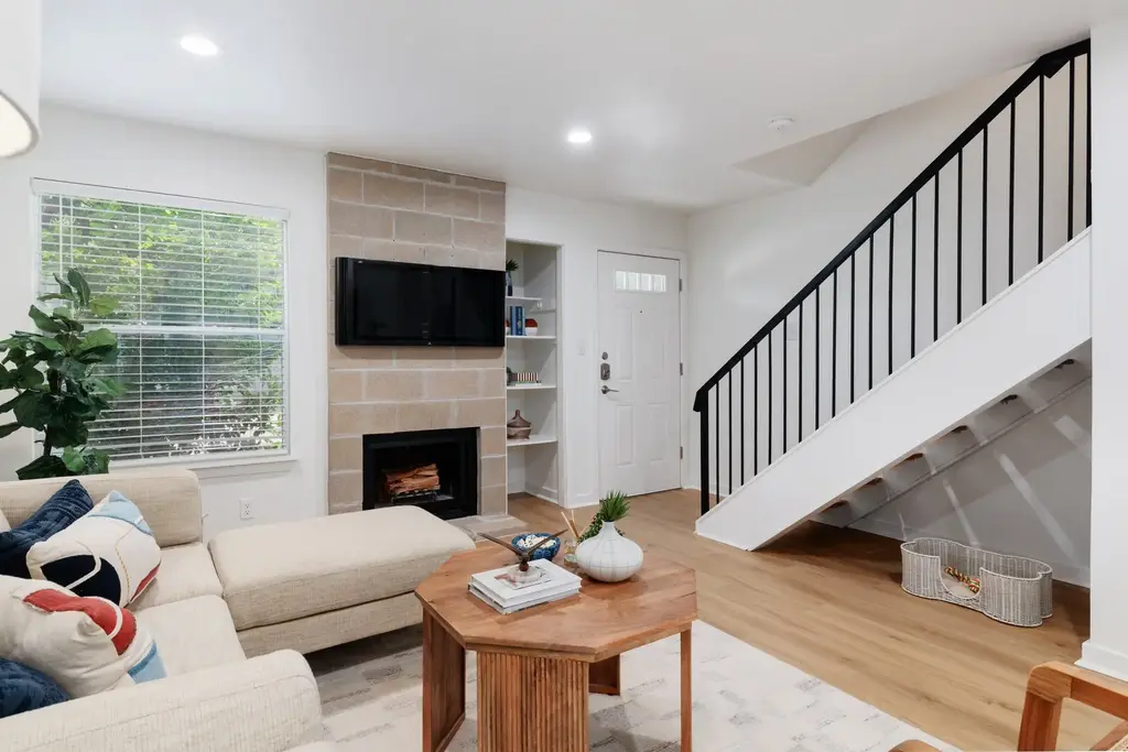 3601 Menchaca Road 118, Austin
