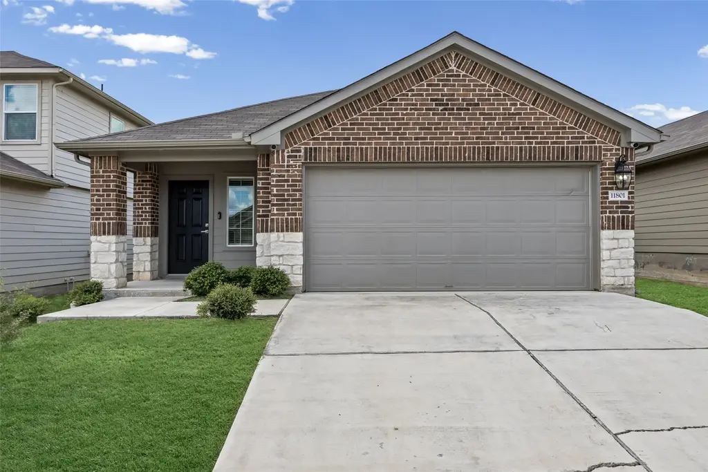11801 Rush Lane, Elgin