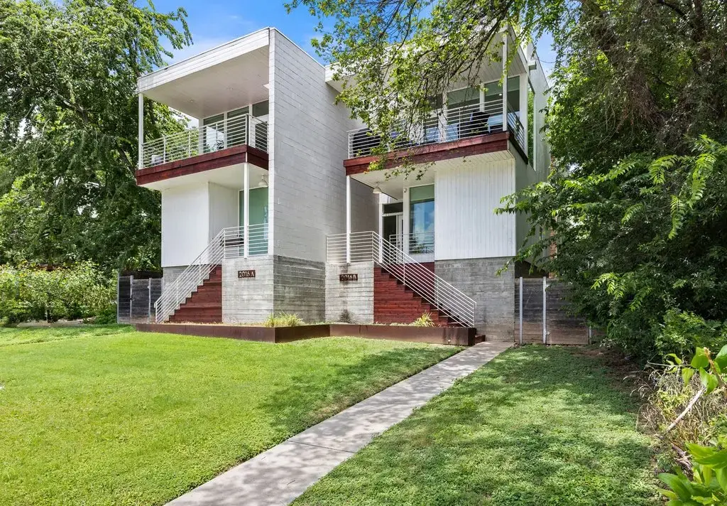 2016 Jesse E Segovia Street A, Austin