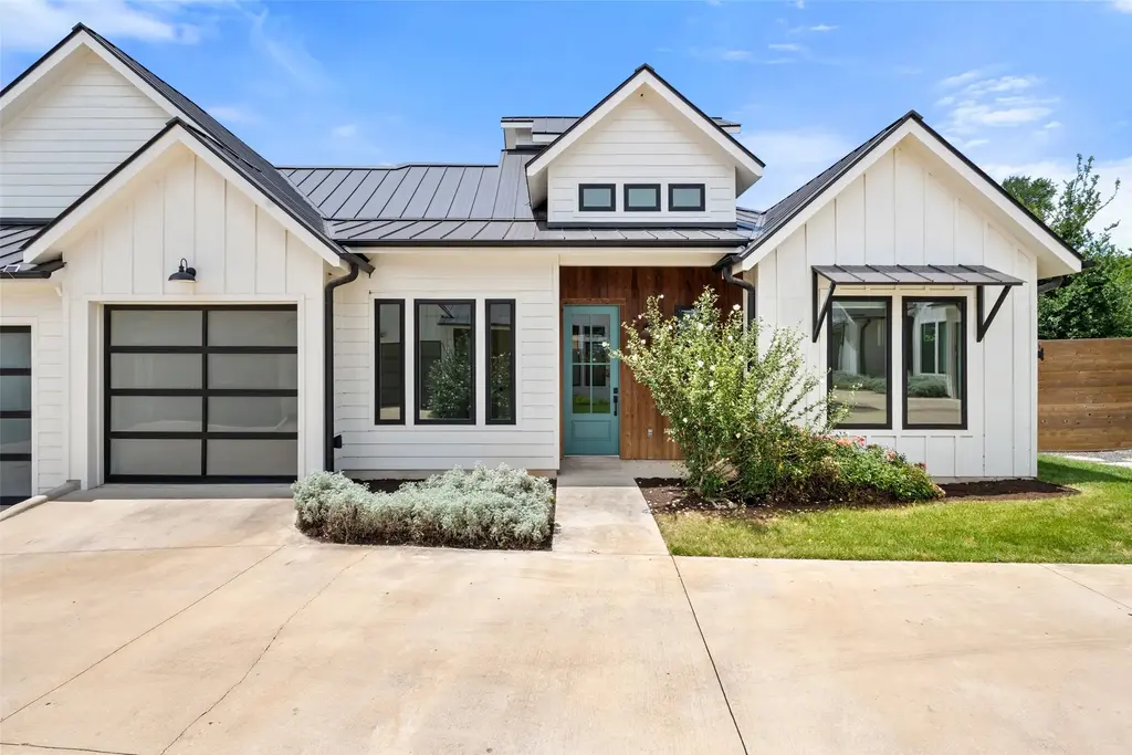 4020 Valley View Road B, Austin