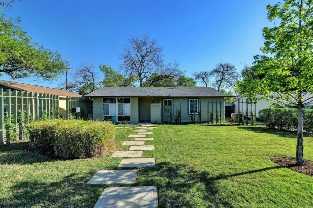 1302 Berkshire Drive, Austin