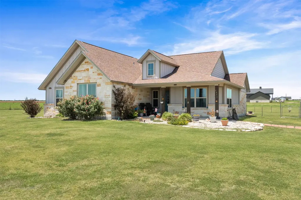 4846 County Road 327, Granger