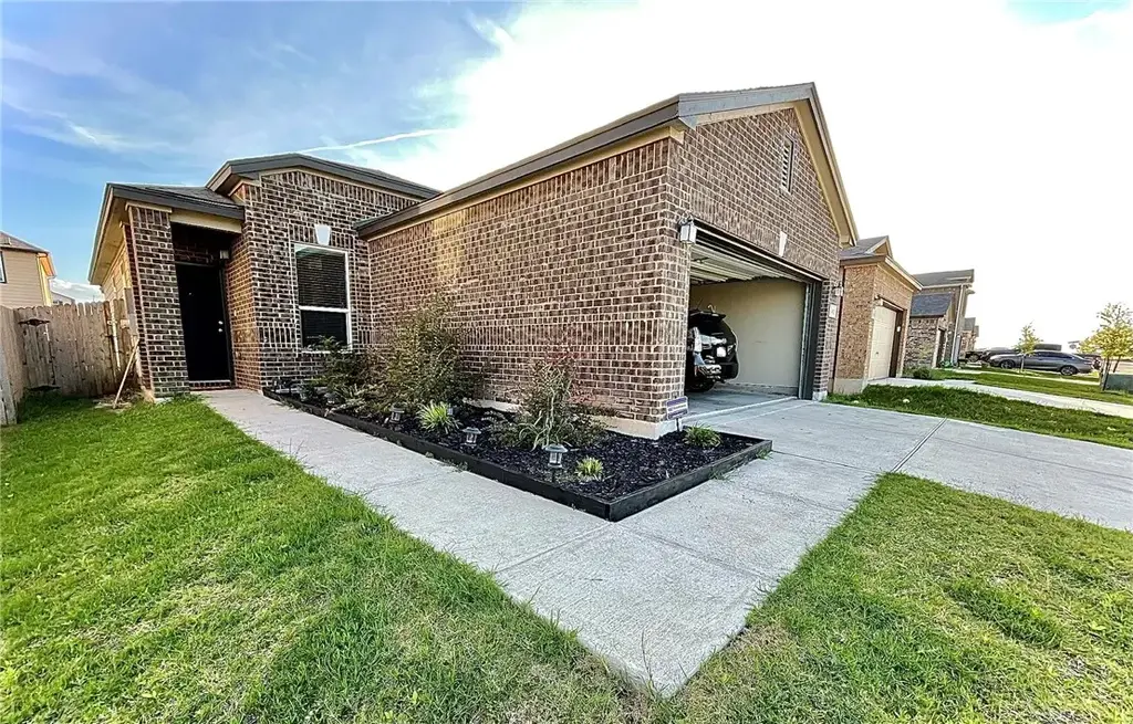 13812 Benjamin Harrison Street, Manor