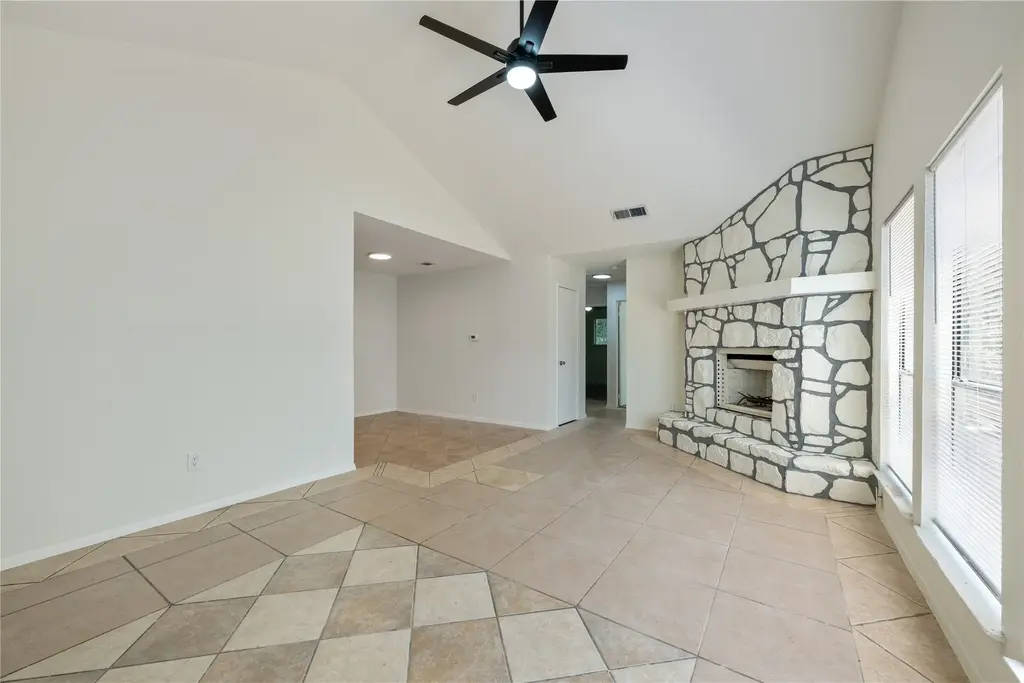 9809 Aberdeen Way, Austin