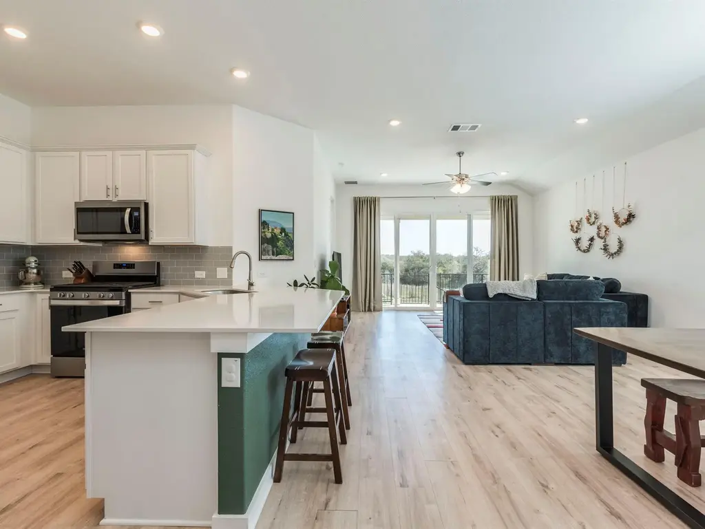 2132 Centerline Lane, Georgetown