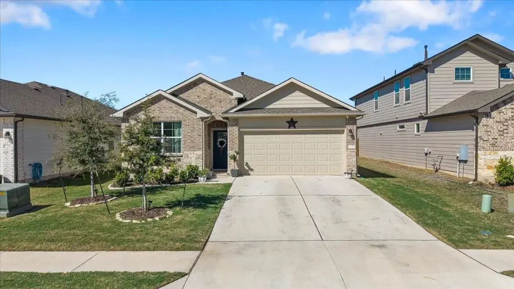 112 Rainmaker Cove, Bastrop