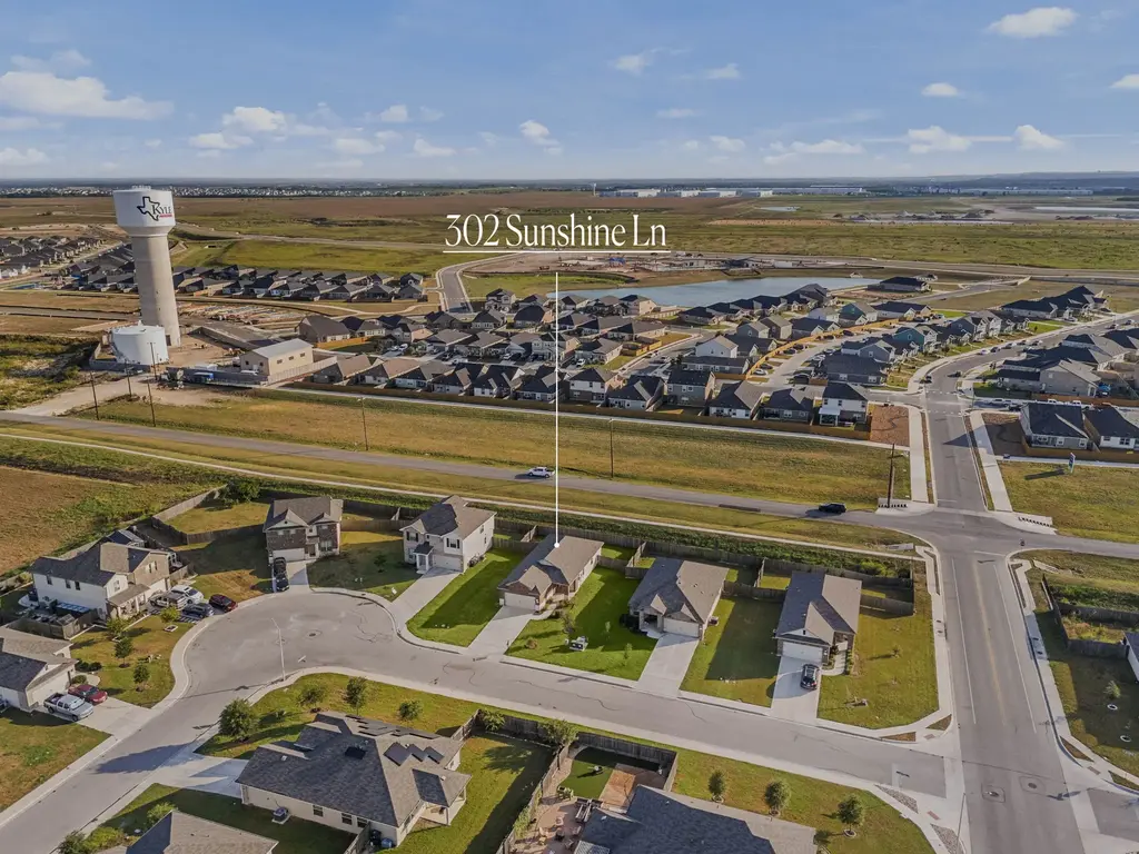 302 Sunshine Lane, Kyle