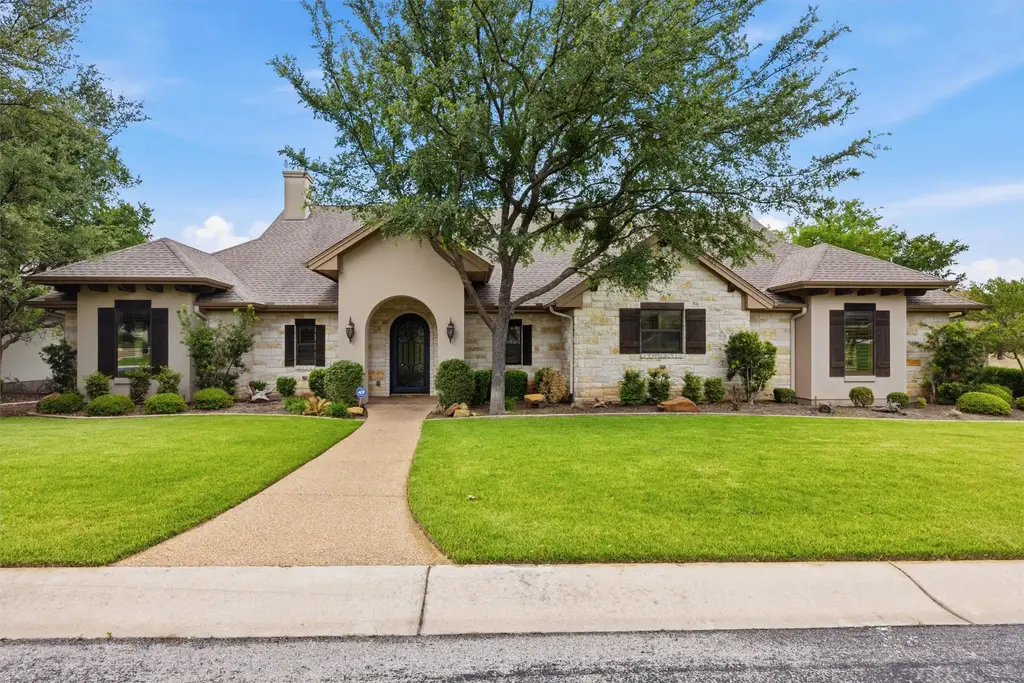 203 Pristine Lane, Georgetown