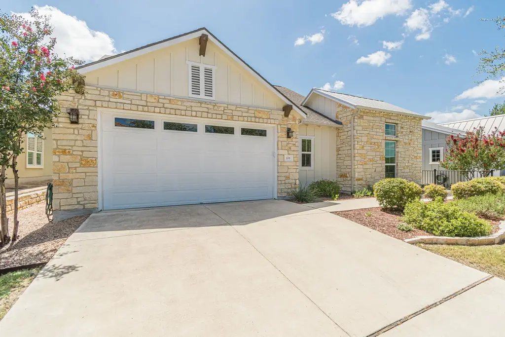 108 Dreaming Plum Lane, San Marcos