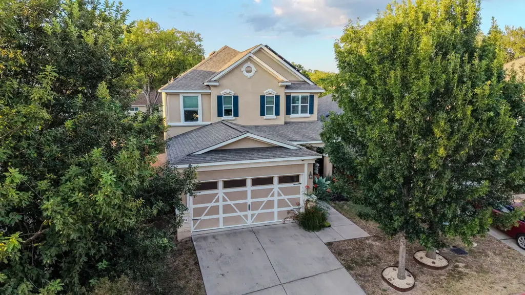 904 Emory Tree Drive, Austin
