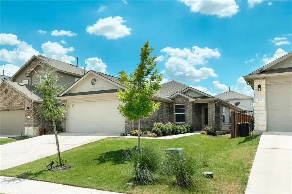 104 Dunlin Lane, Leander