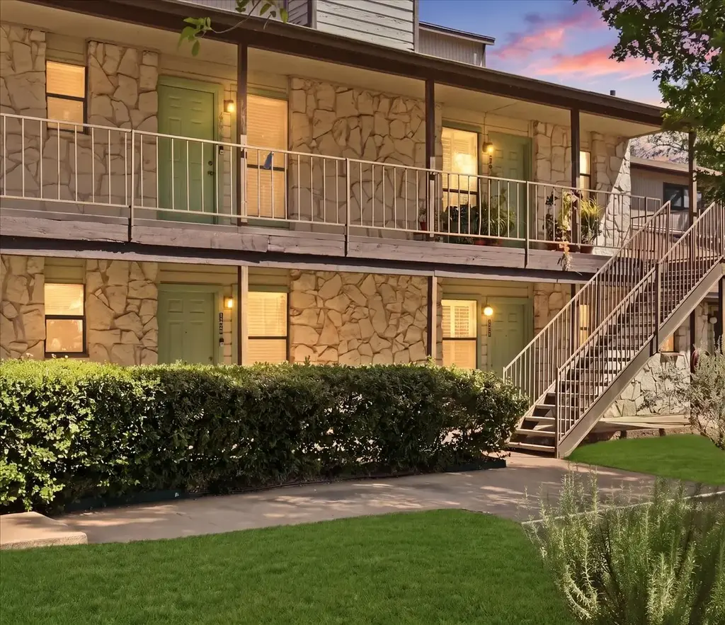 4307 S 1st Street 206, Austin